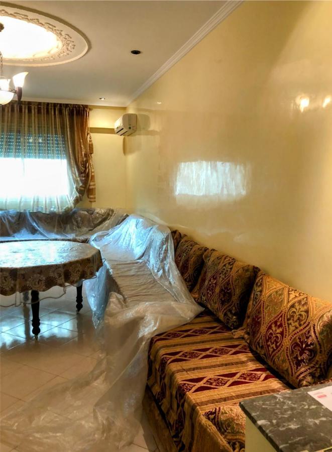 A Louer Par Jour Les Familles Et Les Couples Maries 1er Etage Free Wifi Apartment *